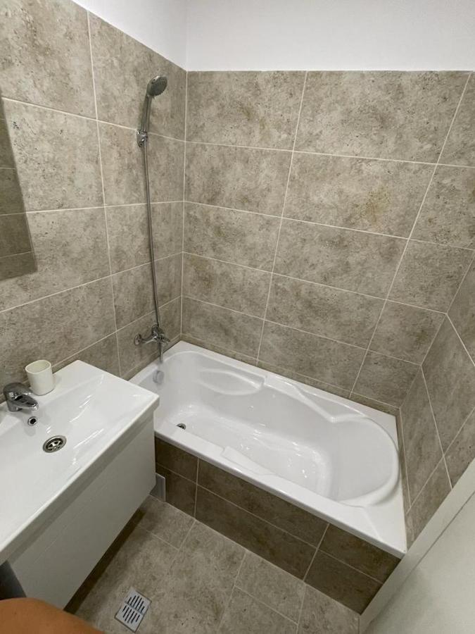 Militari Comfort Apartment Roşu Exterior foto