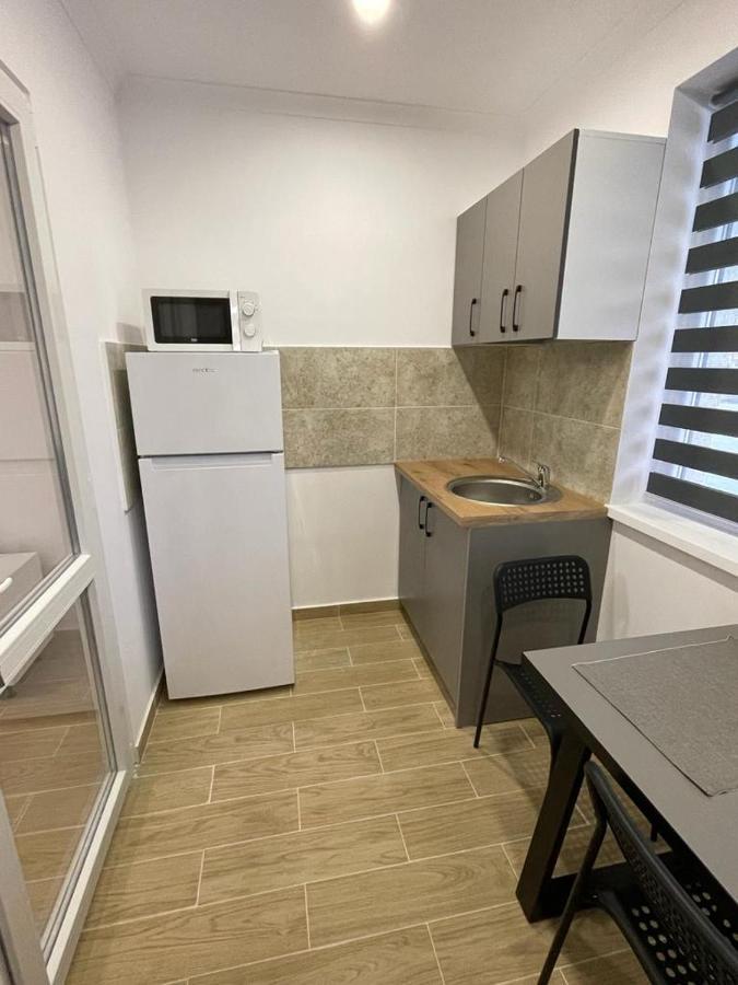 Militari Comfort Apartment Roşu Exterior foto